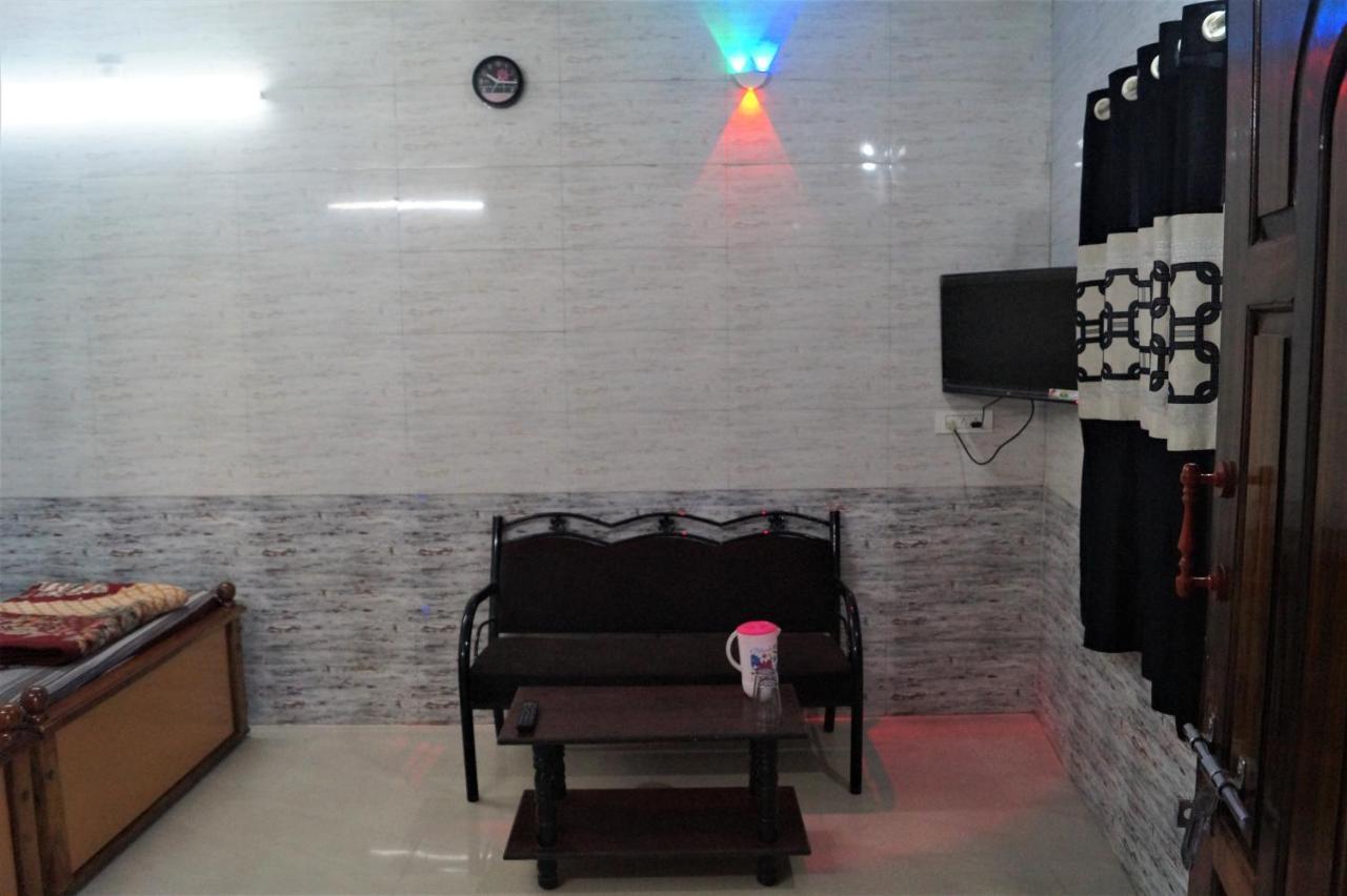Wins Rooms Vālpārai Zewnętrze zdjęcie